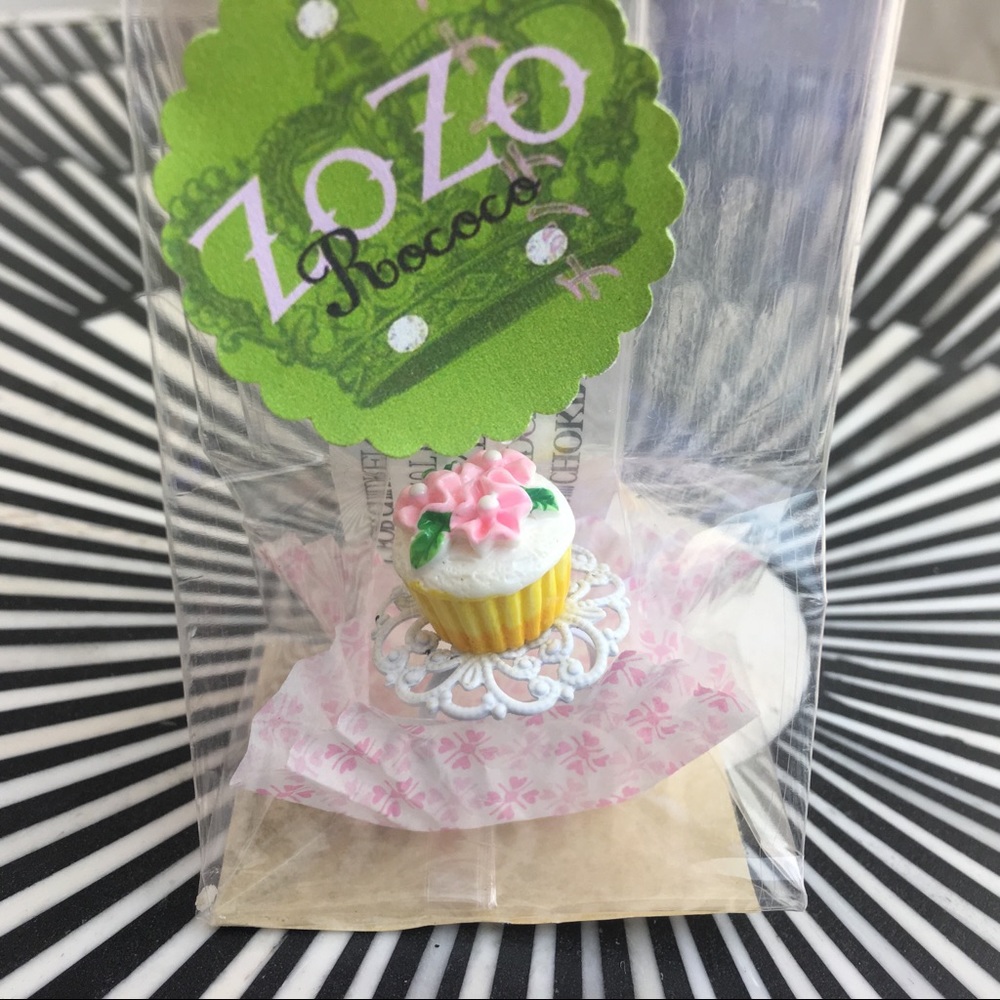 {ZOZO Rococo} Rings | Little Cake & Doily - Picture 2 of 7